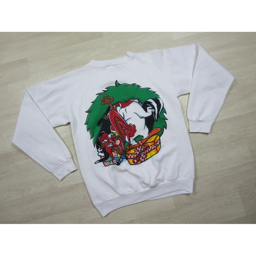 Vintage 90s Looney Tunes Sweatshirt Youth (XL) Christmas Wreath Bugs Taz 1994